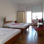 プラニナルスキ ツェンタル ペテホヴァス ホテル *