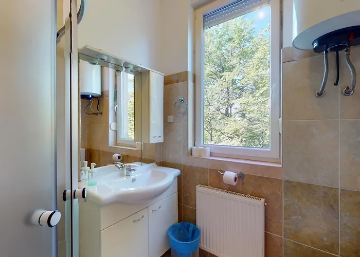 Planinarski Centar Petehovac Hotel Delnice